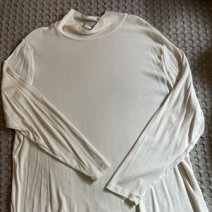 Ava and Viv white turtle neck